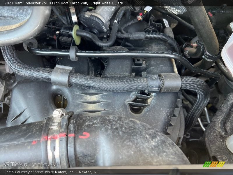Bright White / Black 2021 Ram ProMaster 2500 High Roof Cargo Van