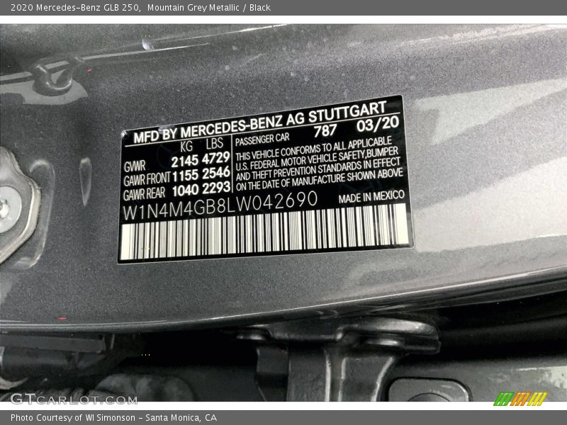 Mountain Grey Metallic / Black 2020 Mercedes-Benz GLB 250