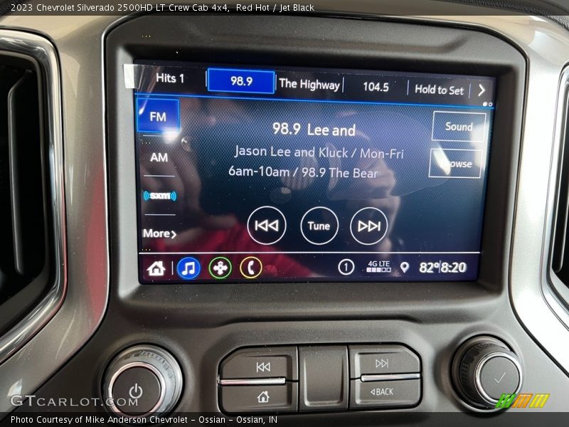 Controls of 2023 Silverado 2500HD LT Crew Cab 4x4