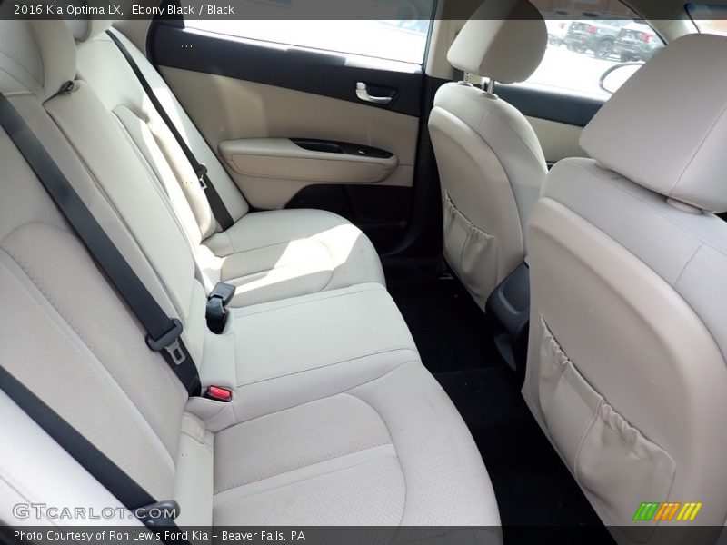 Rear Seat of 2016 Optima LX