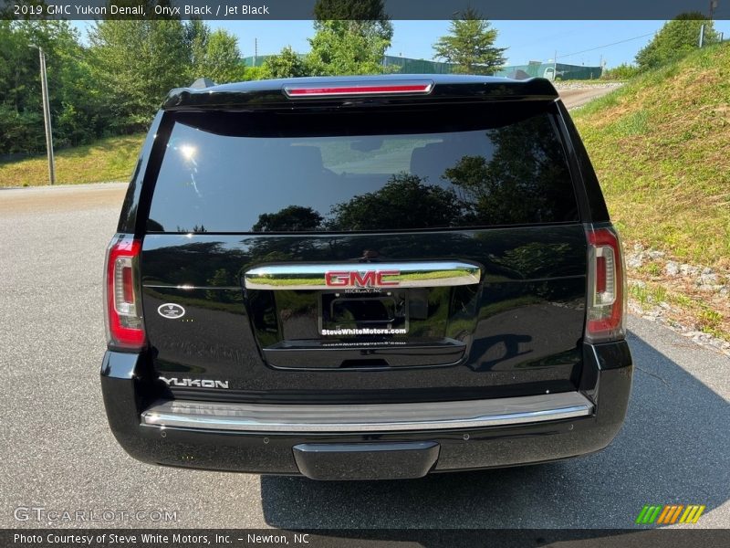 Onyx Black / Jet Black 2019 GMC Yukon Denali