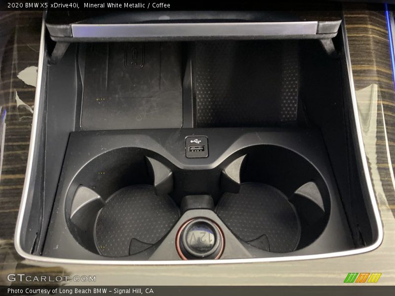 Mineral White Metallic / Coffee 2020 BMW X5 xDrive40i