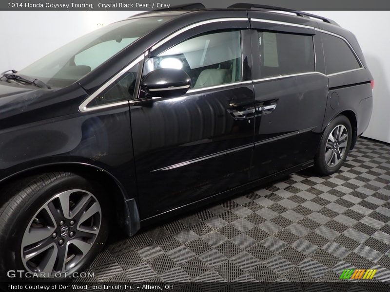 Crystal Black Pearl / Gray 2014 Honda Odyssey Touring