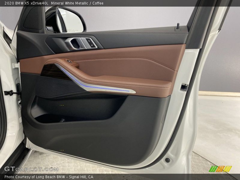 Mineral White Metallic / Coffee 2020 BMW X5 xDrive40i