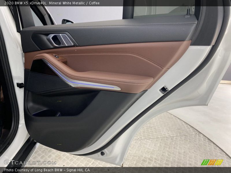 Mineral White Metallic / Coffee 2020 BMW X5 xDrive40i