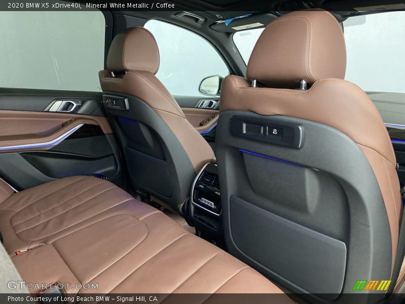 Mineral White Metallic / Coffee 2020 BMW X5 xDrive40i