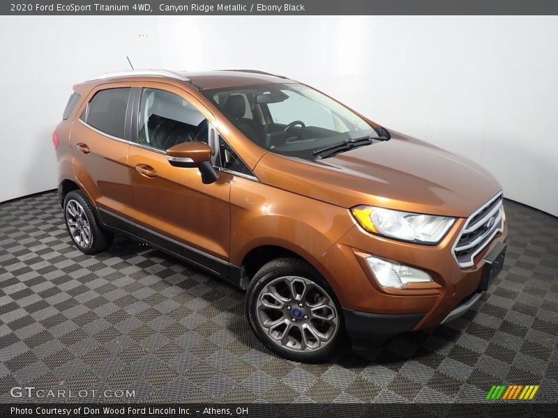 Front 3/4 View of 2020 EcoSport Titanium 4WD