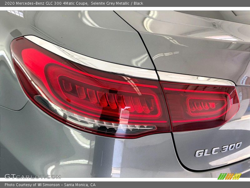  2020 GLC 300 4Matic Coupe Logo