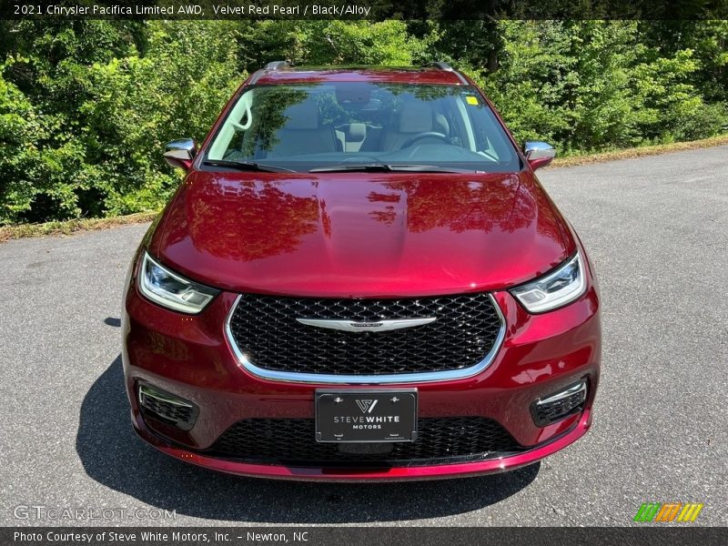 Velvet Red Pearl / Black/Alloy 2021 Chrysler Pacifica Limited AWD