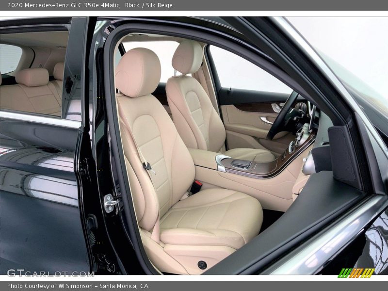 Front Seat of 2020 GLC 350e 4Matic