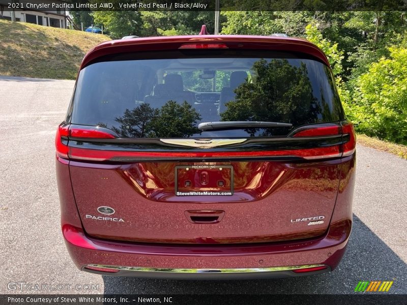 Velvet Red Pearl / Black/Alloy 2021 Chrysler Pacifica Limited AWD