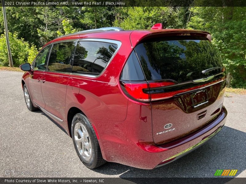 Velvet Red Pearl / Black/Alloy 2021 Chrysler Pacifica Limited AWD