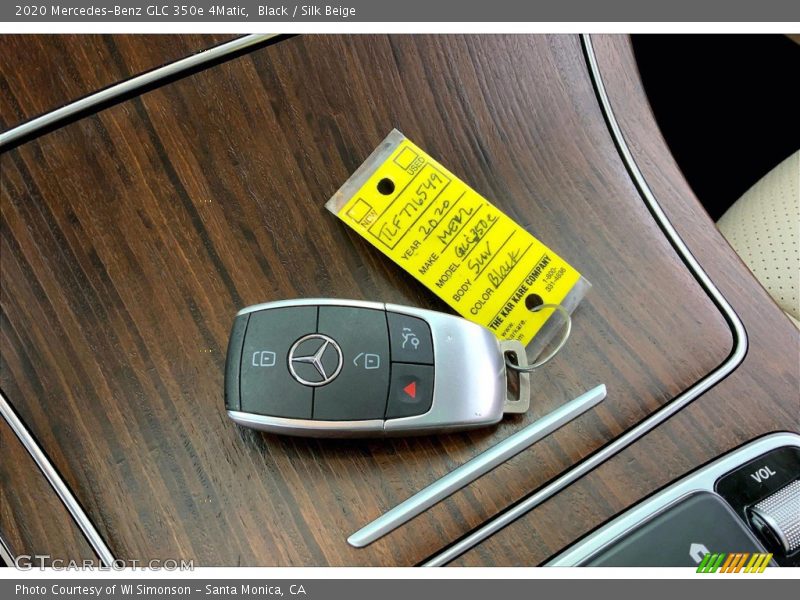 Black / Silk Beige 2020 Mercedes-Benz GLC 350e 4Matic
