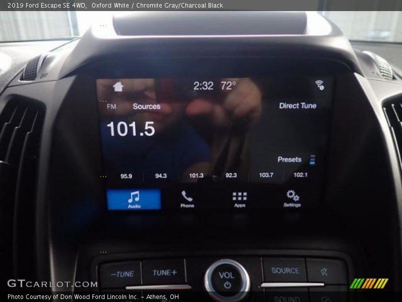 Oxford White / Chromite Gray/Charcoal Black 2019 Ford Escape SE 4WD