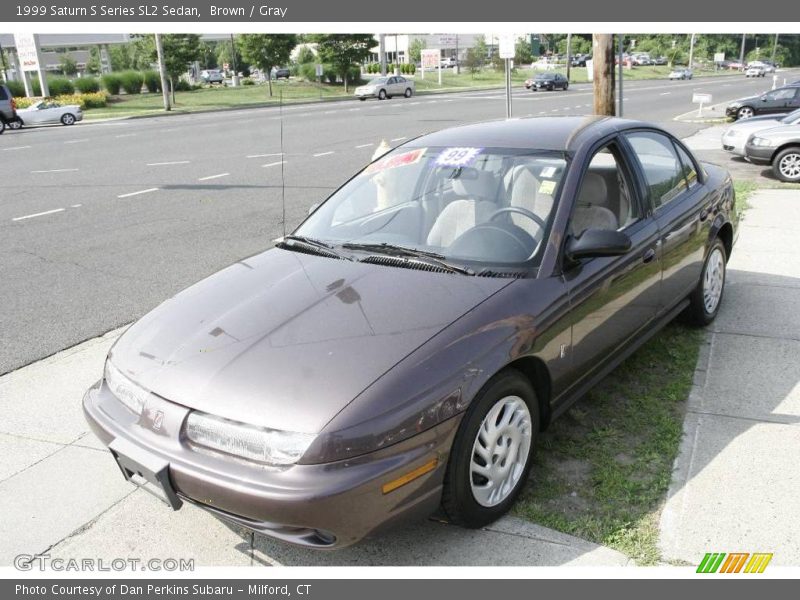 Brown / Gray 1999 Saturn S Series SL2 Sedan