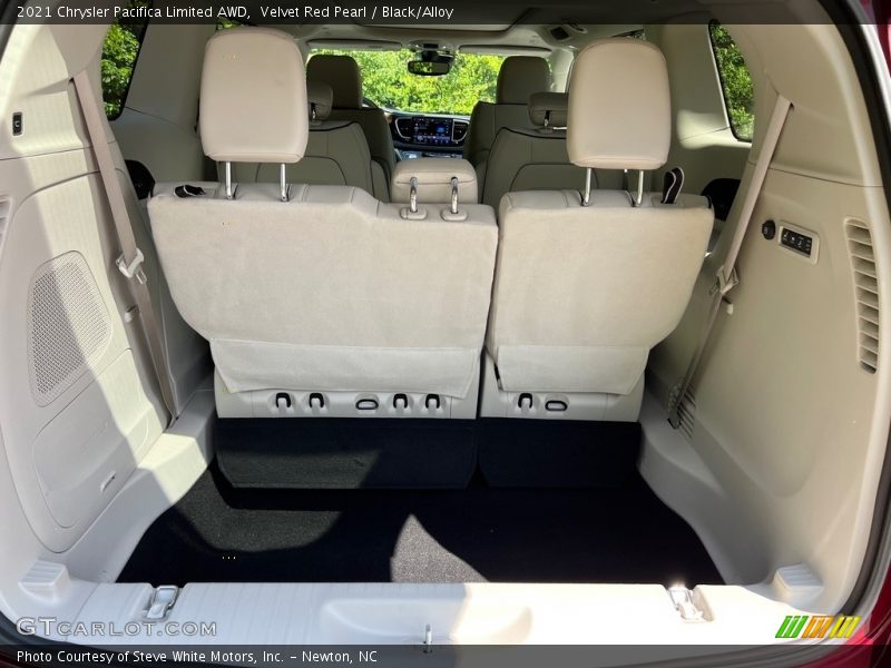 Velvet Red Pearl / Black/Alloy 2021 Chrysler Pacifica Limited AWD