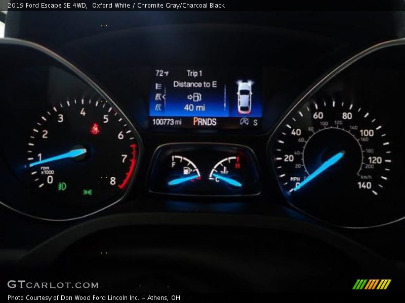 Oxford White / Chromite Gray/Charcoal Black 2019 Ford Escape SE 4WD
