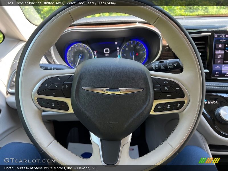 Velvet Red Pearl / Black/Alloy 2021 Chrysler Pacifica Limited AWD