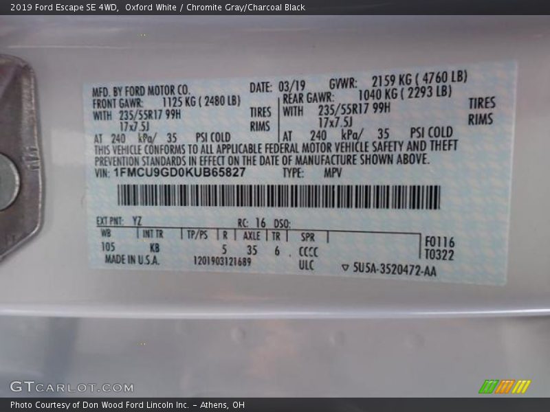 Oxford White / Chromite Gray/Charcoal Black 2019 Ford Escape SE 4WD