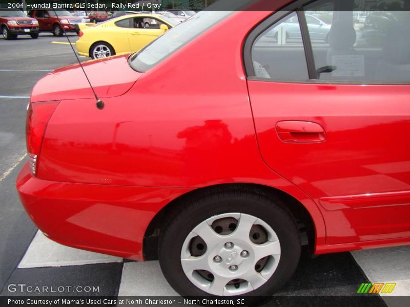 Rally Red / Gray 2004 Hyundai Elantra GLS Sedan