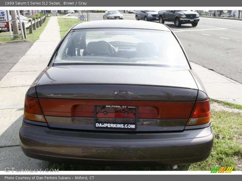 Brown / Gray 1999 Saturn S Series SL2 Sedan