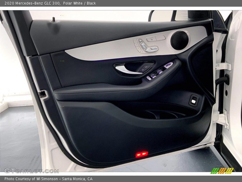Polar White / Black 2020 Mercedes-Benz GLC 300