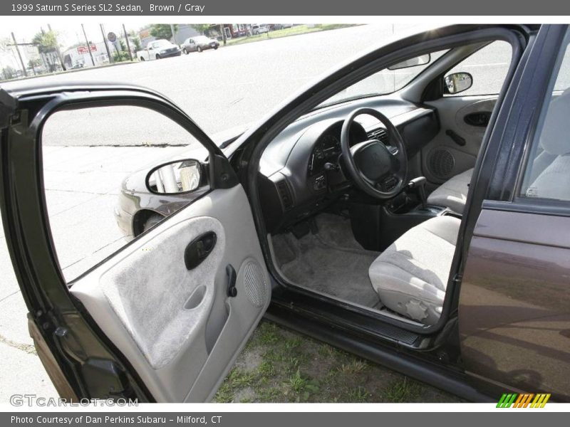Brown / Gray 1999 Saturn S Series SL2 Sedan