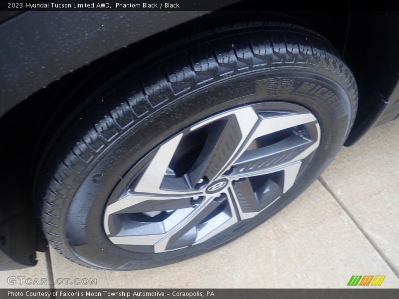 Phantom Black / Black 2023 Hyundai Tucson Limited AWD