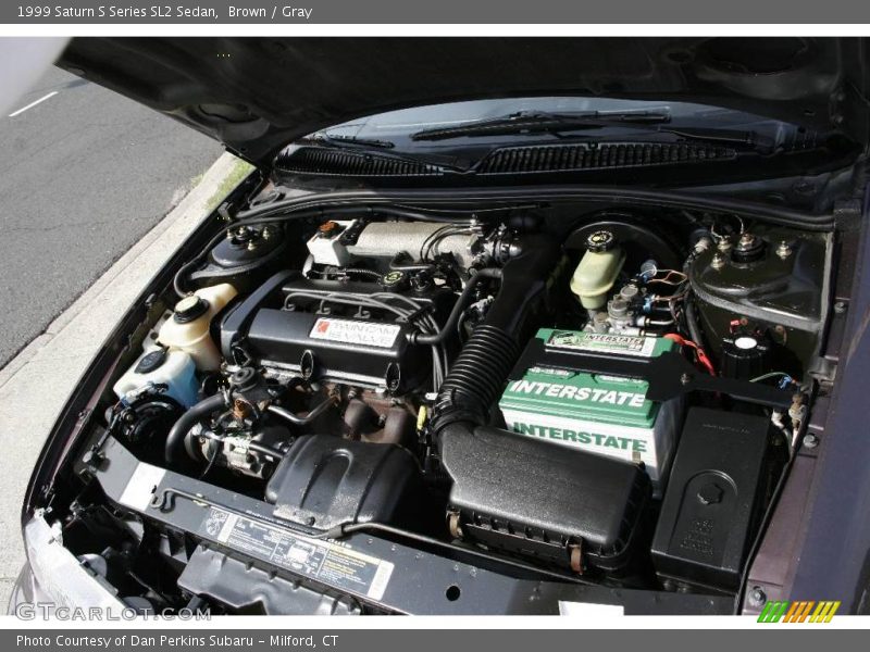 Brown / Gray 1999 Saturn S Series SL2 Sedan