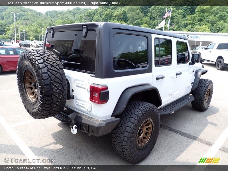 Bright White / Black 2021 Jeep Wrangler Unlimited Sport Altitude 4x4