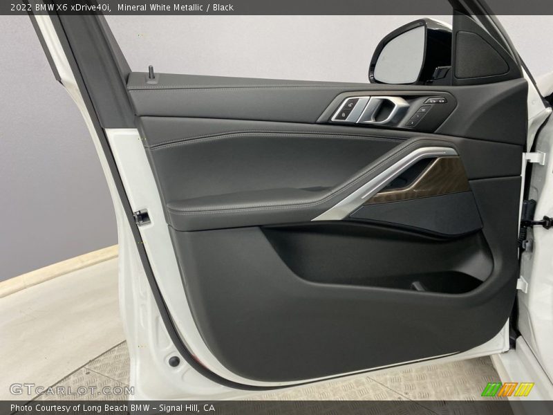 Door Panel of 2022 X6 xDrive40i