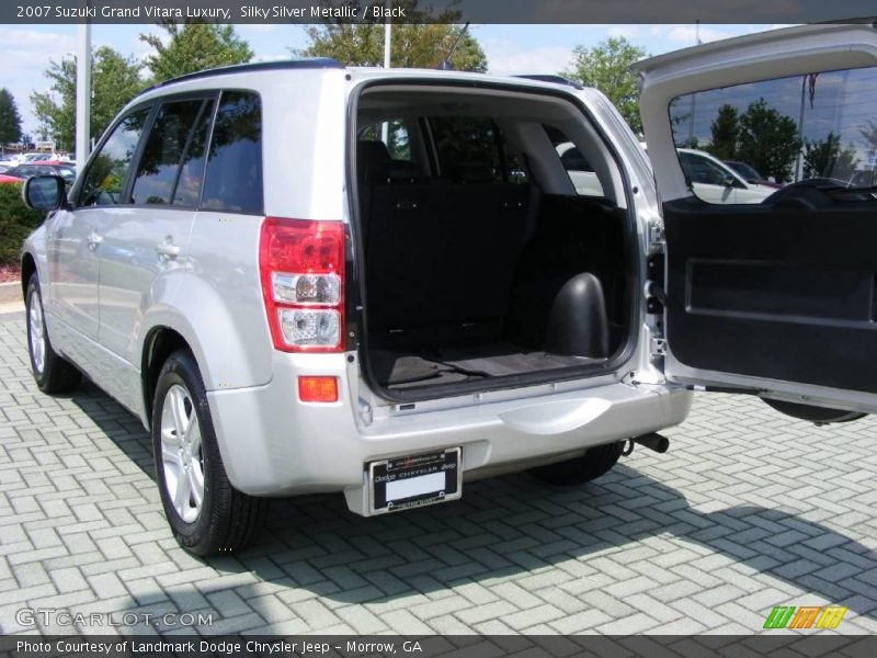 Silky Silver Metallic / Black 2007 Suzuki Grand Vitara Luxury