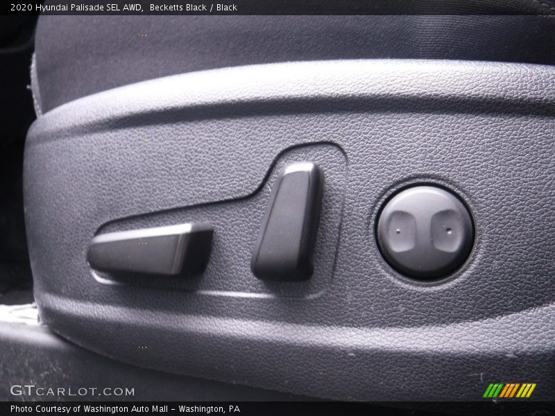 Controls of 2020 Palisade SEL AWD