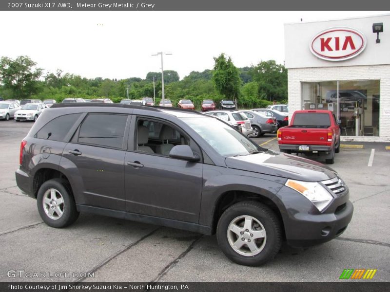 Meteor Grey Metallic / Grey 2007 Suzuki XL7 AWD