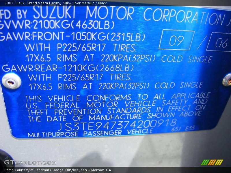 Silky Silver Metallic / Black 2007 Suzuki Grand Vitara Luxury