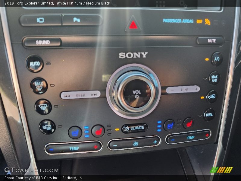 White Platinum / Medium Black 2019 Ford Explorer Limited