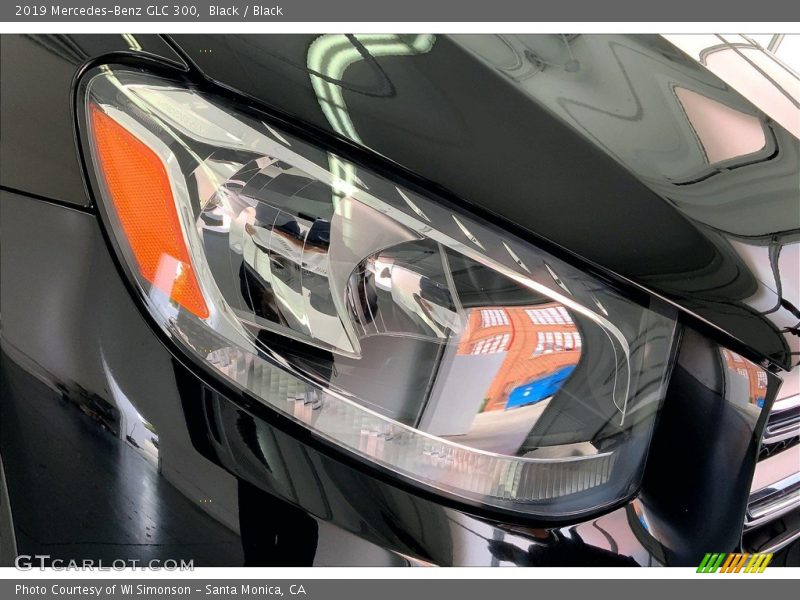 Black / Black 2019 Mercedes-Benz GLC 300