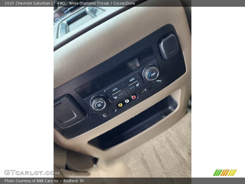 Controls of 2015 Suburban LT 4WD