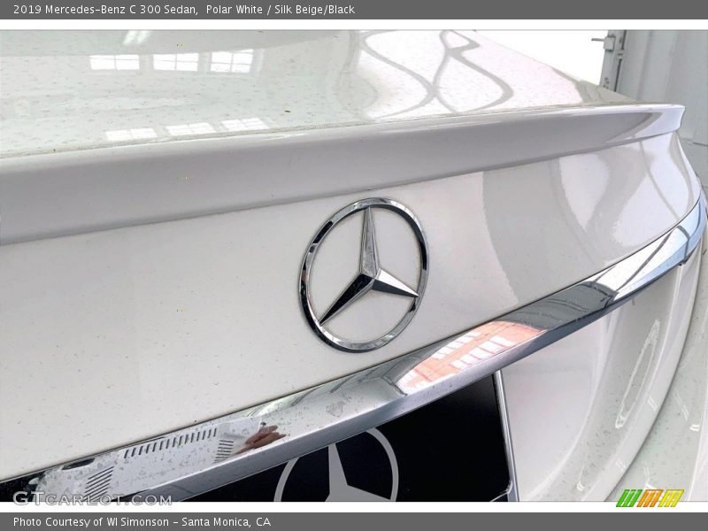 Polar White / Silk Beige/Black 2019 Mercedes-Benz C 300 Sedan