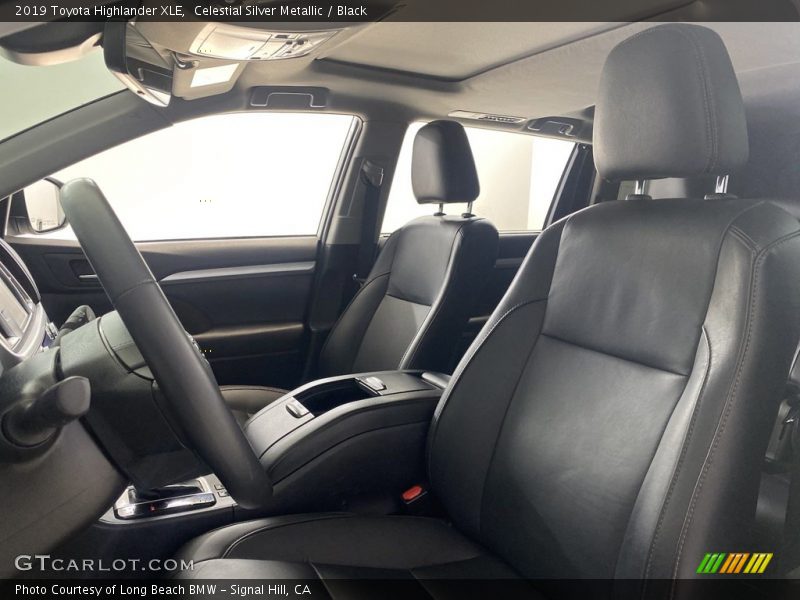 Front Seat of 2019 Highlander XLE