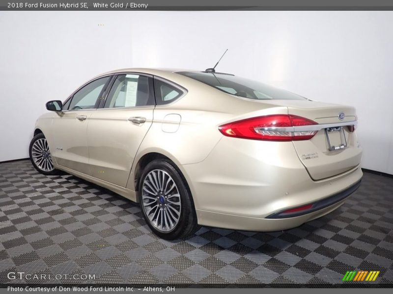 White Gold / Ebony 2018 Ford Fusion Hybrid SE