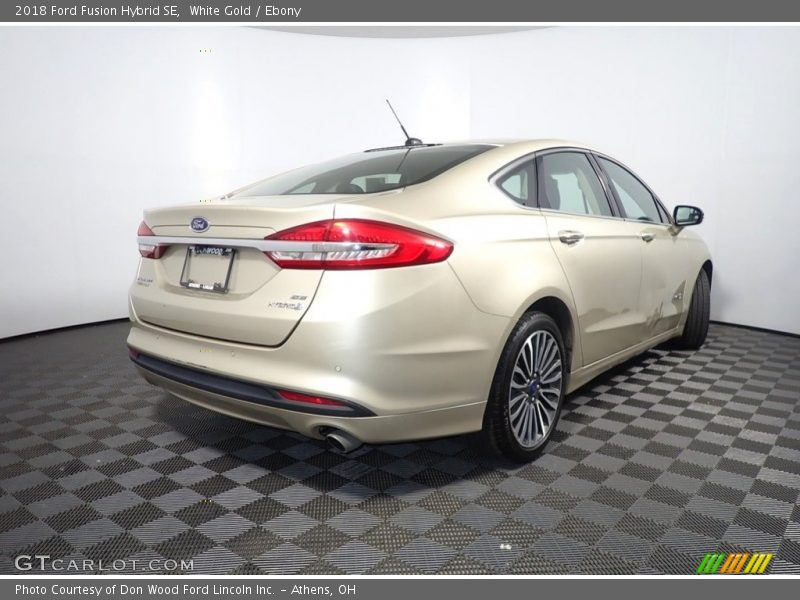 White Gold / Ebony 2018 Ford Fusion Hybrid SE