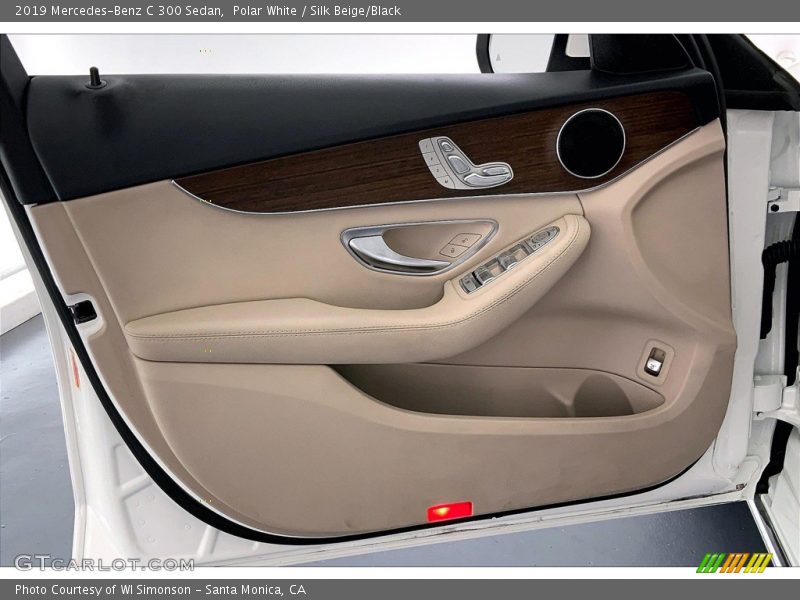Polar White / Silk Beige/Black 2019 Mercedes-Benz C 300 Sedan