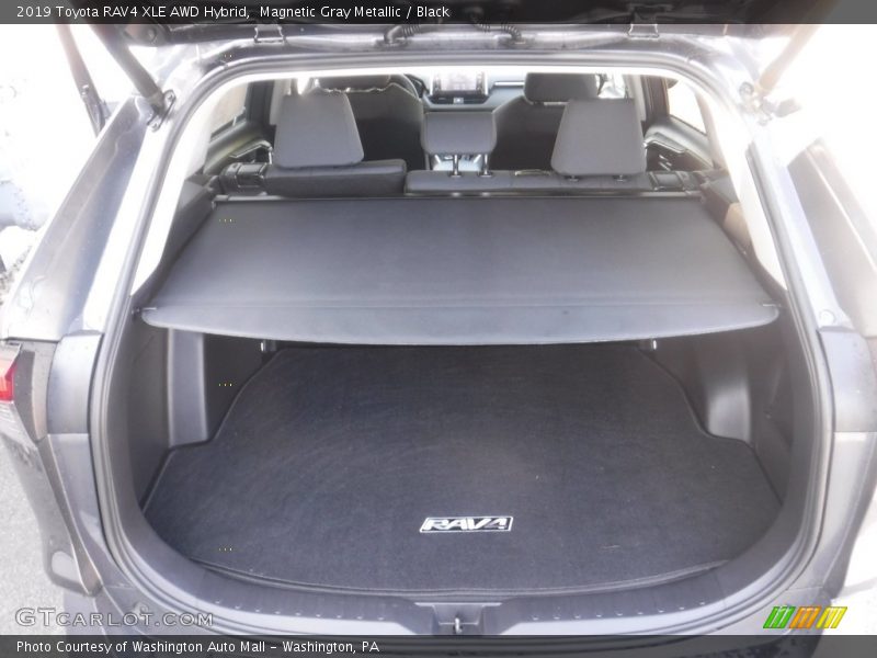 Magnetic Gray Metallic / Black 2019 Toyota RAV4 XLE AWD Hybrid