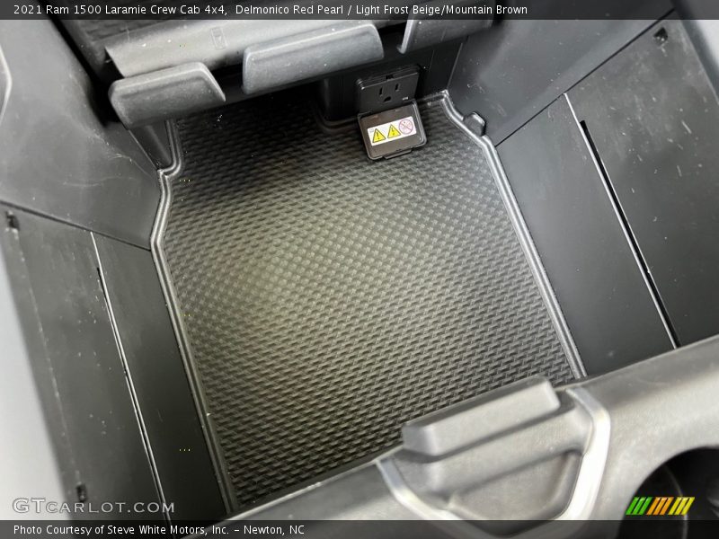 Delmonico Red Pearl / Light Frost Beige/Mountain Brown 2021 Ram 1500 Laramie Crew Cab 4x4