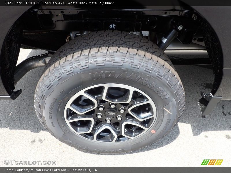 Agate Black Metallic / Black 2023 Ford F150 XLT SuperCab 4x4