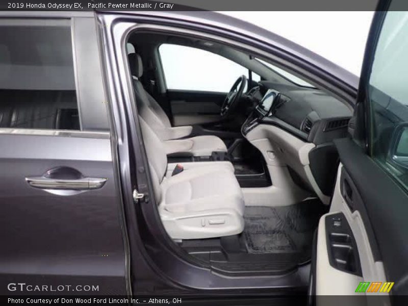 Pacific Pewter Metallic / Gray 2019 Honda Odyssey EX