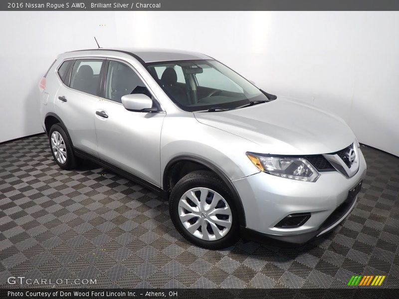 Brilliant Silver / Charcoal 2016 Nissan Rogue S AWD