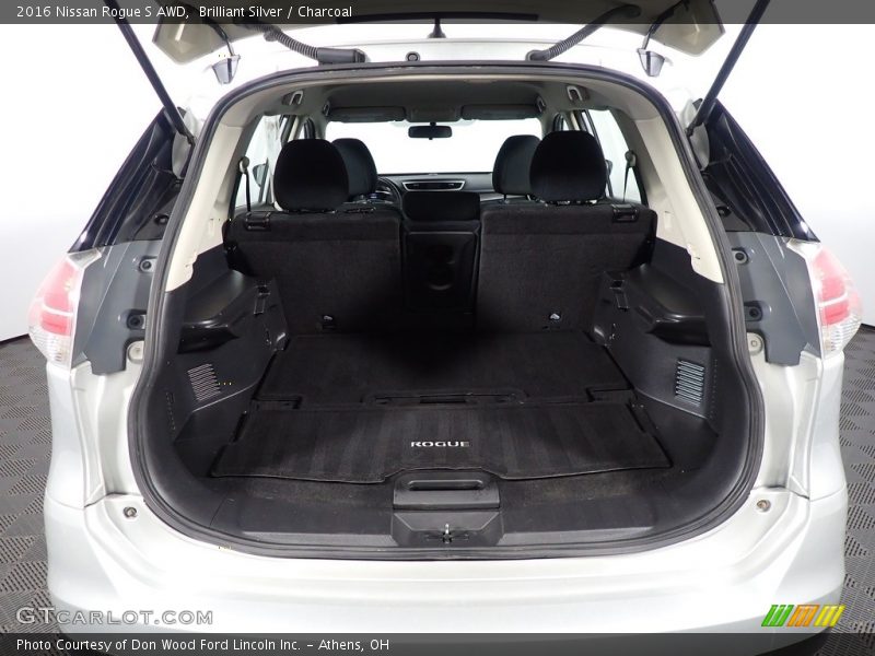 Brilliant Silver / Charcoal 2016 Nissan Rogue S AWD