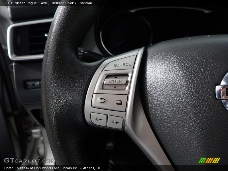 Brilliant Silver / Charcoal 2016 Nissan Rogue S AWD